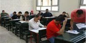 بدء امتحان التفاضل والتكامل لطلاب الثانوية العامة نظام قديم داخل اللجان - بوابة اخر ساعة