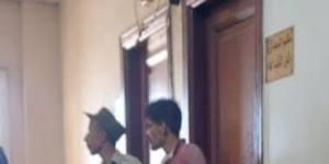 وصول السائق المتهم بحادث الإقليمى إلى محكمة شبين الكوم وسط حراسة مشددة - بوابة اخر ساعة