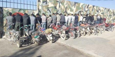 الجيش: توقيف 33 سوريًّا لدخولهم إلى الأراضي اللبنانية بطريقة غير شرعية و4 مواطنين لتورطهم في عمليات تهريب عبر الحدود - بوابة اخر ساعة
