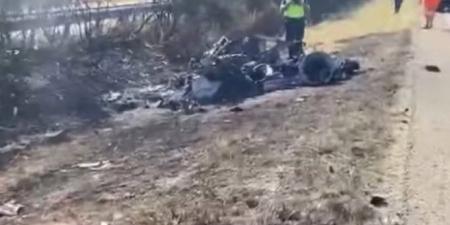 اشتعال السيارة بالكامل.. صور مأساوية من حادث وفاة ديوجو جوتا في زامورا - بوابة اخر ساعة