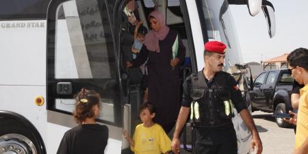 بواسل الجيش العربي يُبلسمون بإنسانيتهم جراح أطفال غزة - بوابة اخر ساعة