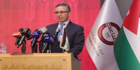 وزير الصناعة: حريصون على تطوير الصناعة الوطنية وتعزيز تنافسيتها - بوابة اخر ساعة