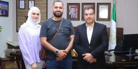 جامعة البترا تكرم اثنين من خريجي قسم الكيمياء المتميزين في سوق العمل - بوابة اخر ساعة