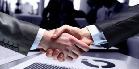 التوريث واحتكار المناصب نزيف العداله في الدوله ؟ - بوابة اخر ساعة