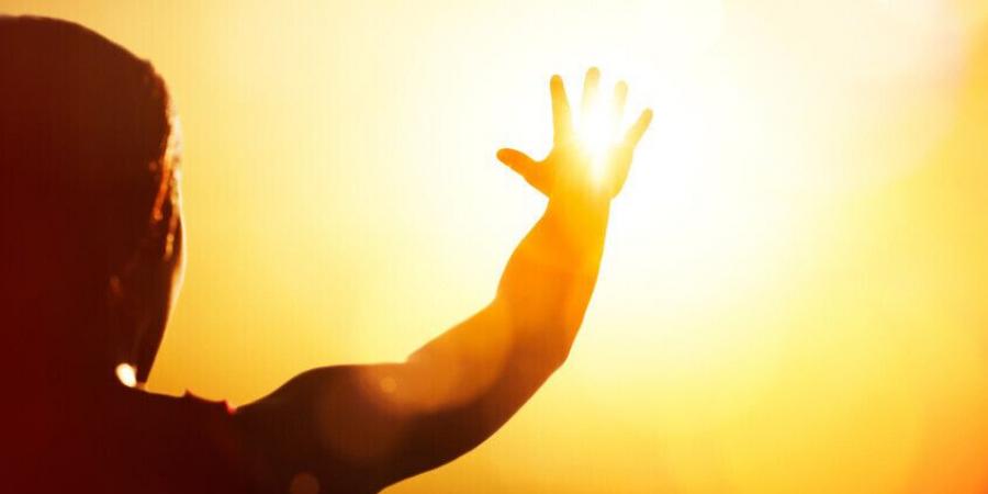 كيف تؤثر حرارة الصيف على مزاجنا وسلوكياتنا اليومية؟ - بوابة اخر ساعة