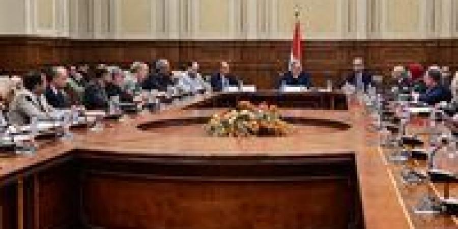 محلية النواب تستكمل اليوم متابعة إجراءات بشأن تطوير وتحديث مواقف سيارات نقل الركاب وتقنين المواقف العشوائية - بوابة اخر ساعة