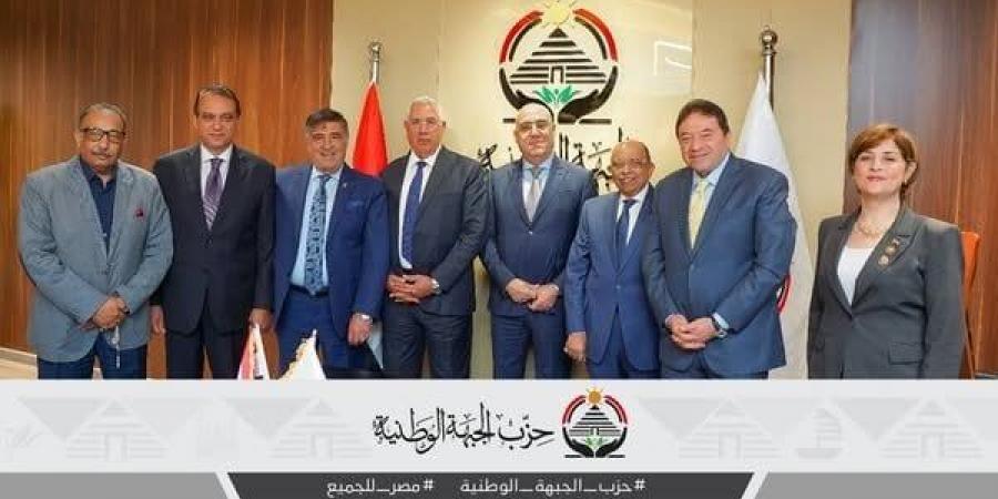 حزب الجبهة الوطنية يعلن آليات وطريقة اختيار مرشحيه لمجلس الشيوخ - بوابة اخر ساعة