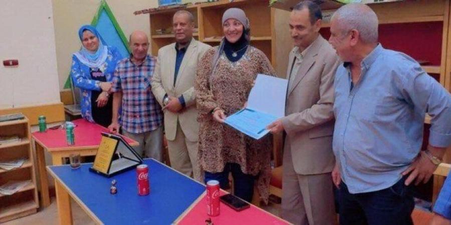 ثقافة أسيوط الجديدة تكرم رموز الإبداع الأدبى فى احتفالية ثقافية متميزة - بوابة اخر ساعة