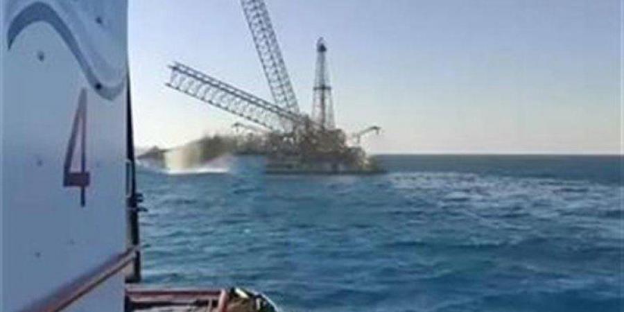 أخبار الرياضة - مصر.. عدد من الوزراء يتابعون تداعيات حادث غرق بارجة بحرية بخليج السويس - بوابة اخر ساعة
