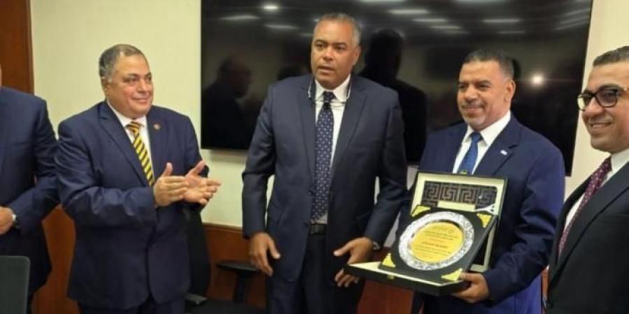 بالبلدي : اتحاد بنوك مصر يكرّم البنك التجاري الدولي – مصر تقديراً لدور قطاعه القانوني في دعم قضايا القطاع المصرفي - بوابة اخر ساعة