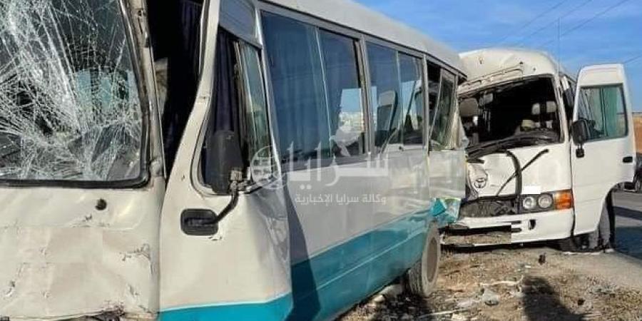 17 إصابة بحادث تصادم بين حافلتين في خريبة السوق - بوابة اخر ساعة