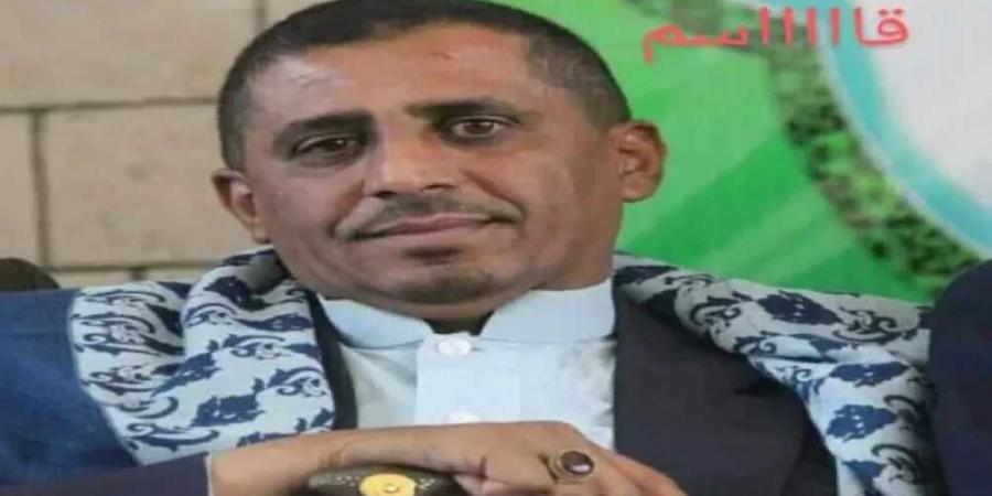 فعالية طائفية حوثية في إب تنفجر فوضى دموية: قتيل وجرحى بسبب ”صورة” بجوار قيادي ميليشياوي - بوابة اخر ساعة