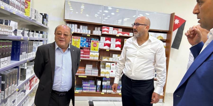 المجالي يتفقد الأسواق الحرة في المدورة - بوابة اخر ساعة