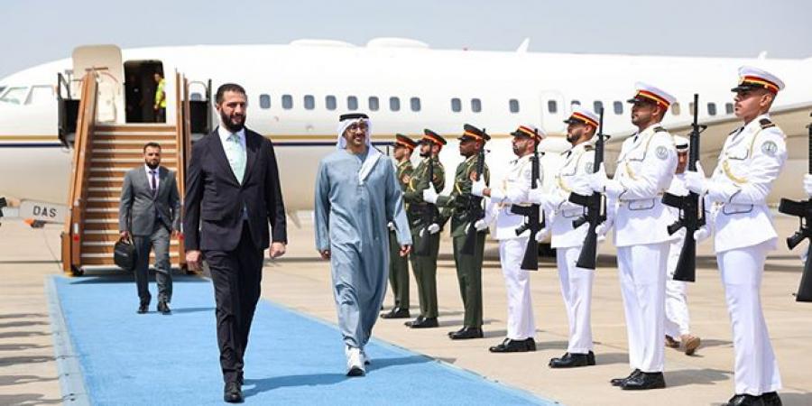 وصول رئيس الجمهورية العربية السورية والوفد المرافق له إلى دولة الإمارات العربية المتحدة - بوابة اخر ساعة