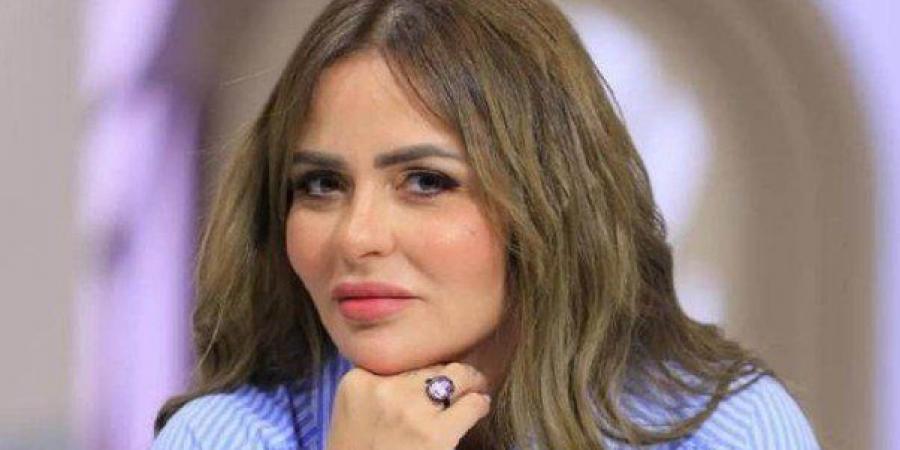 أخبار الرياضة - اتهام مها الصغير بسرقة لوحات الفنانة الدنماركية ليزا لاش وعرضها فى برنامج معكم مع منى الشاذلى - بوابة اخر ساعة