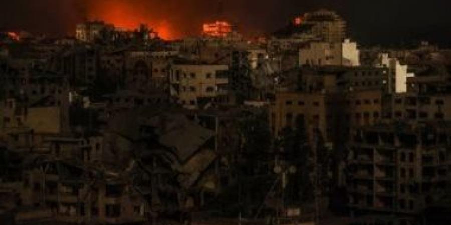 مصابون جراء قصف الاحتلال مدرسة تؤوي نازحين في مخيم البريج وسط قطاع غزة - بوابة اخر ساعة