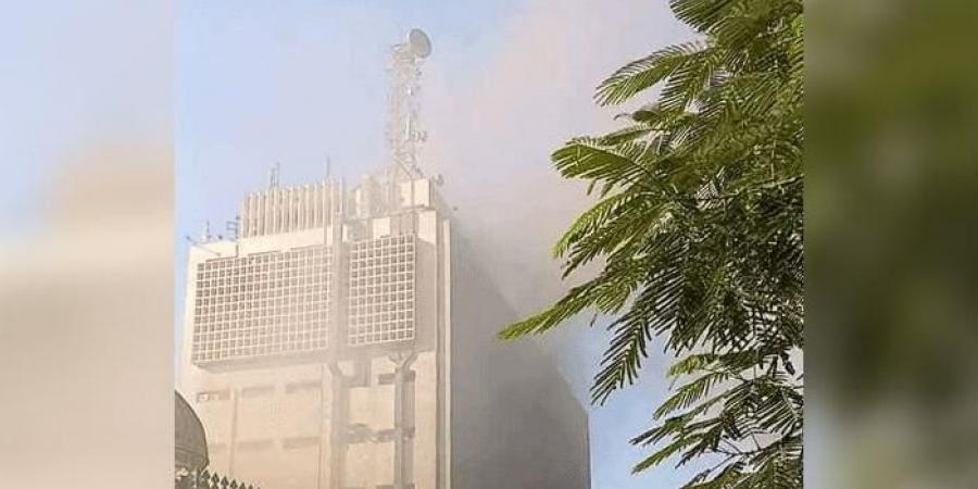 عاجل- المصرية للاتصالات تخرج عن صمتها: حريق سنترال رمسيس فصل الخدمة عن الملايين.. وقطع الكهرباء كان ضروريًا - بوابة اخر ساعة