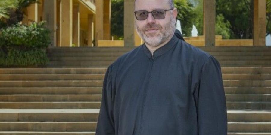 جامعة الروح القدس - الكسليك اعلنت انتخاب الأب جوزف مكرزل رئيسًا جديدًا للجامعة - بوابة اخر ساعة